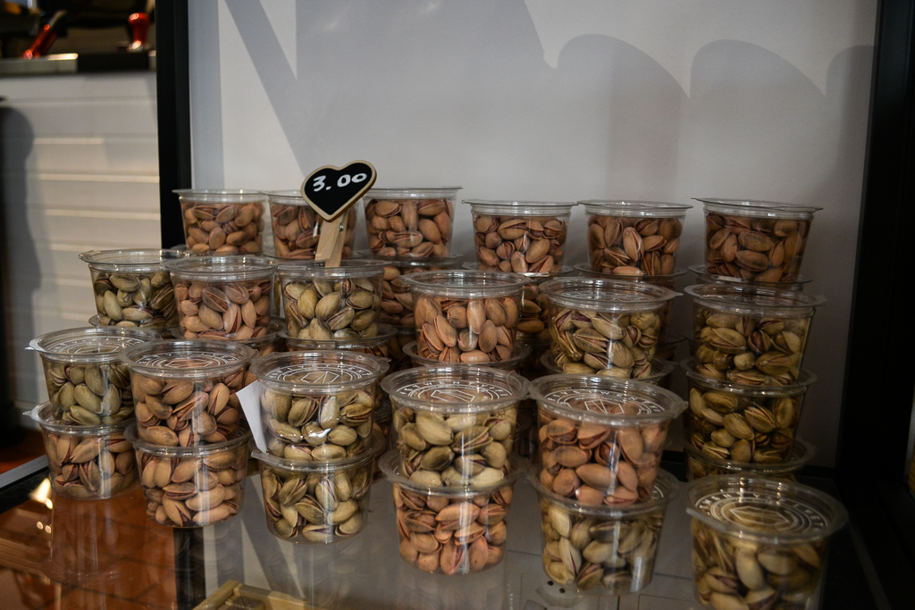 Pistachios from the island of Aegina in Greece are delicious. 