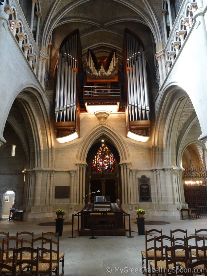 The impressive organ of the Lausanne Cathedral.