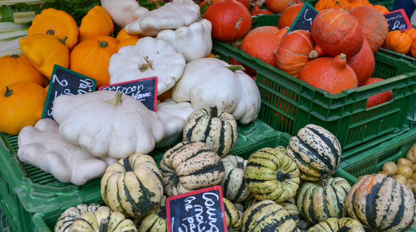 Open market -Shopping in Lausanne