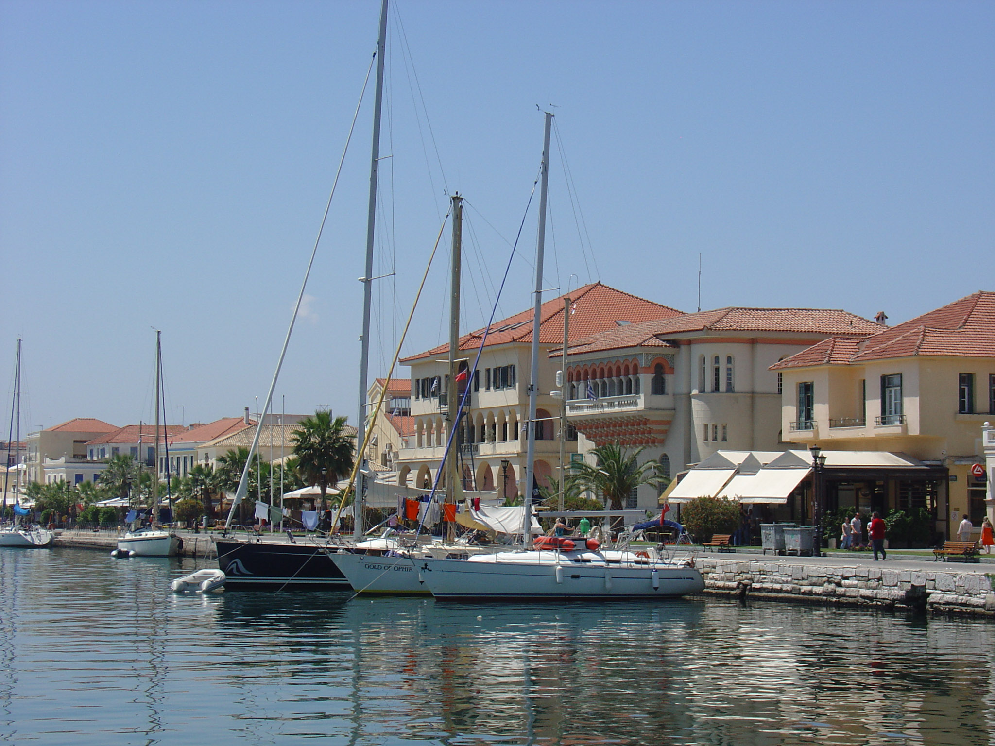 In this insider’s travel guide, local entrepreneur and mom Efi Paboukidou shares the best things to do in Preveza, where to eat, and how to experience Greece off the beaten path.