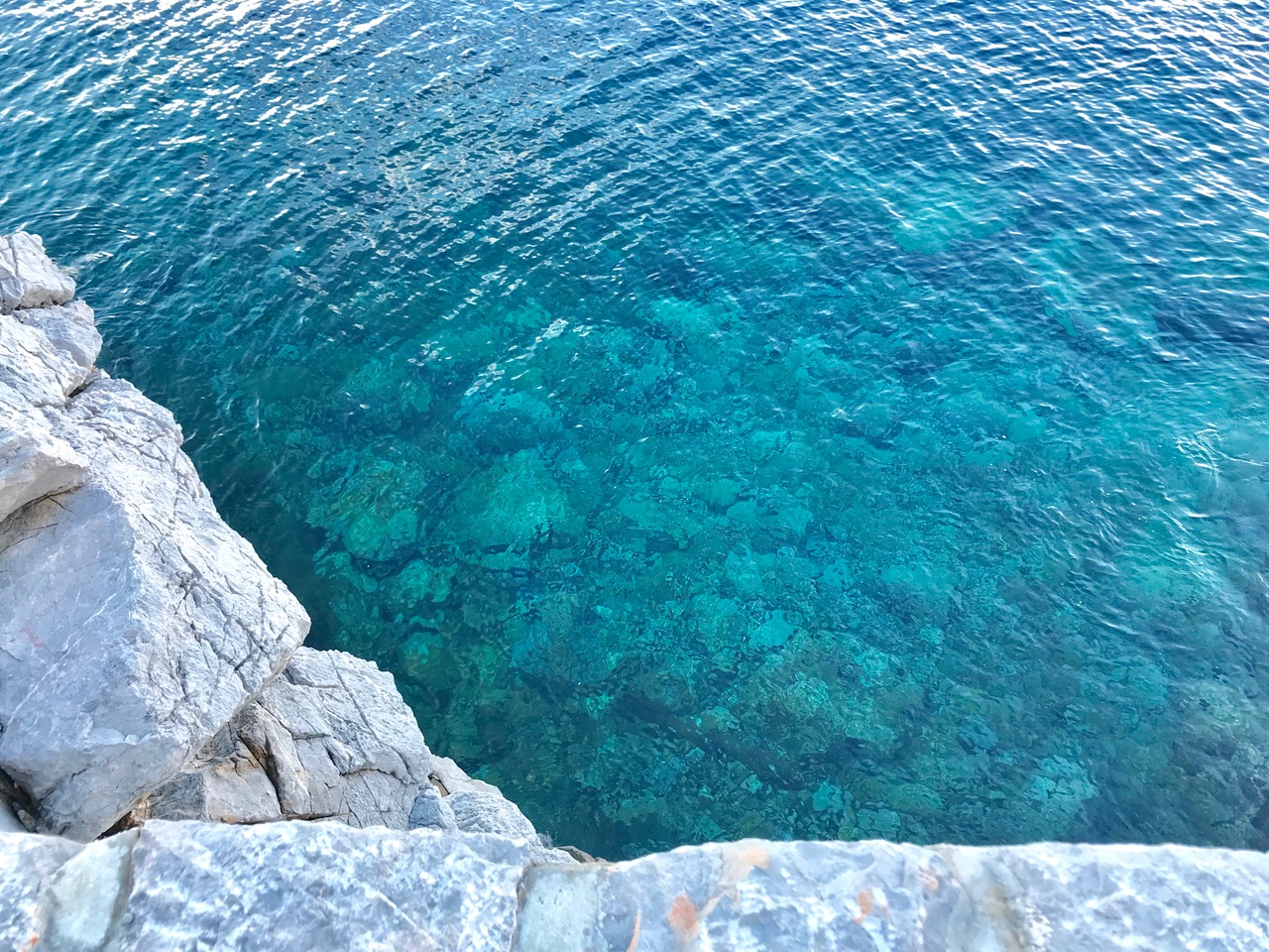 Hydra Greece Travel Guide by Shelley Dark